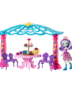 Enchantimals Fiesta en el Jardín con muñeca Patter Peacock y Flap