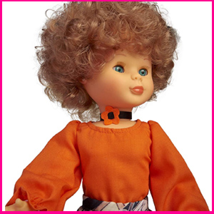 Nancy Colección Redición Tusset 1975 peloo corto y rizado